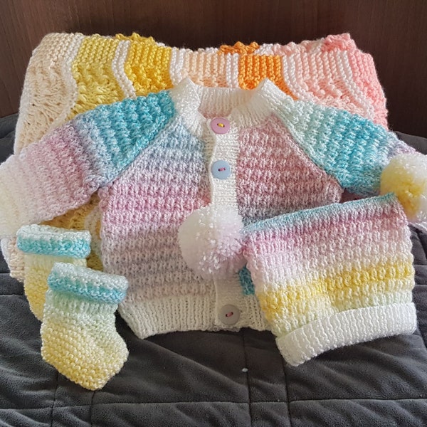 New Baby/Baby Shower Handmade Knitted Gift Set Made in Ireland