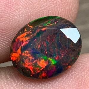 2.65cts - Black Opal, Rainbow Fire Black Ethiopian Welo Opal, Fire Opal, Opal for Jewelry Making, Opal, Faceted Opal |EPO-871|11.2*9.1*5.9mm