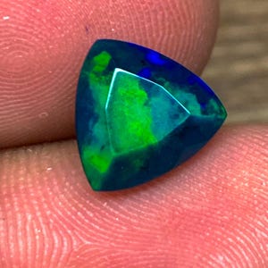 1.40cts - Black Opal, Bright Fire Black Ethiopian Welo Opal, Fire Opal, Opal for Jewelry Making, Faceted Opal |EPO-1303|9.1*9.2*4.9mm
