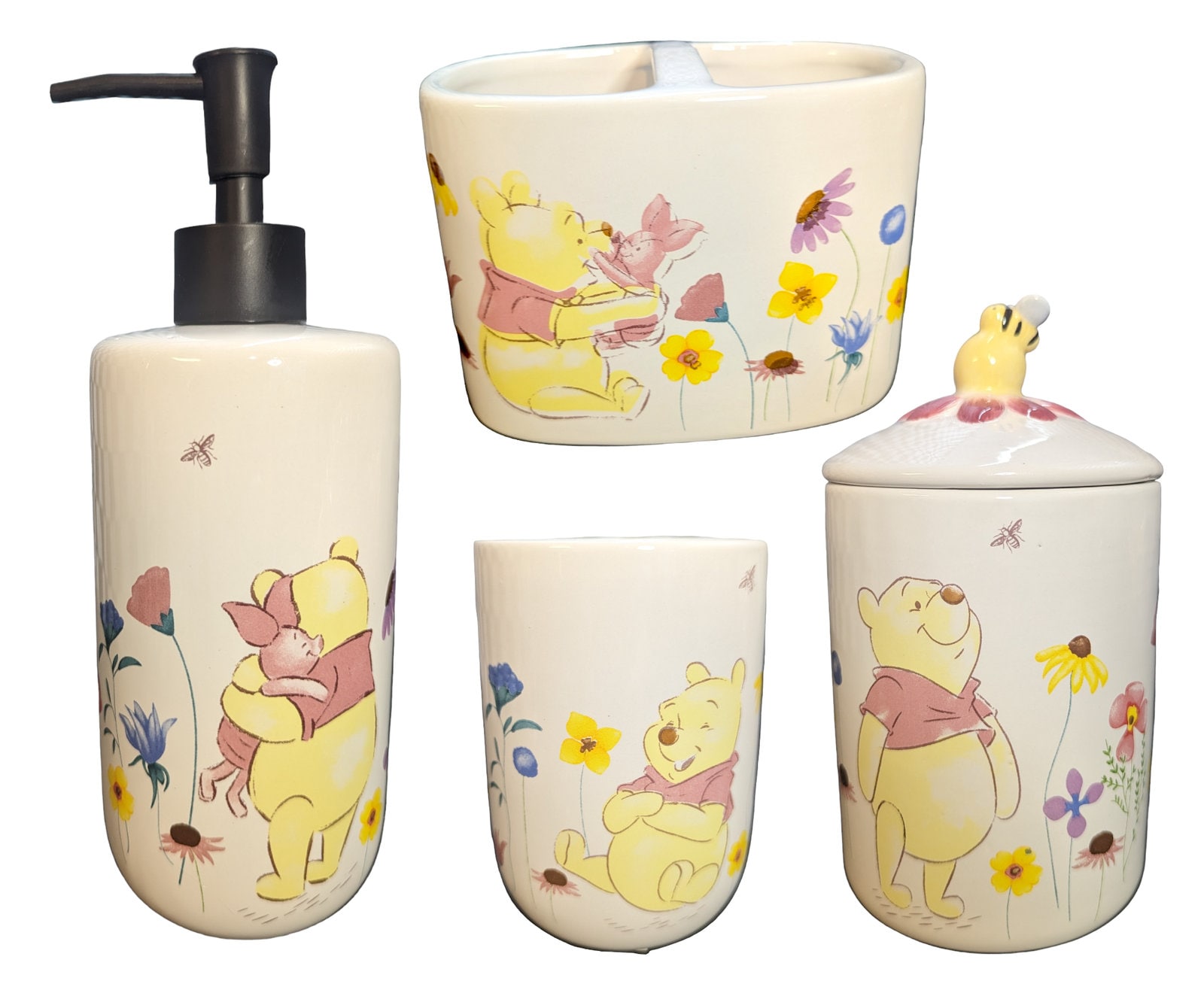 Winnie the Pooh Bathroom Set #聖誕禮物#交換禮物, 傢俬＆家居, 浴室、廚房用品配件- Carousell