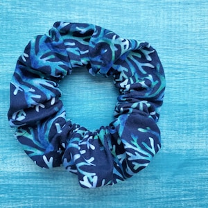 Coral Scrunchie