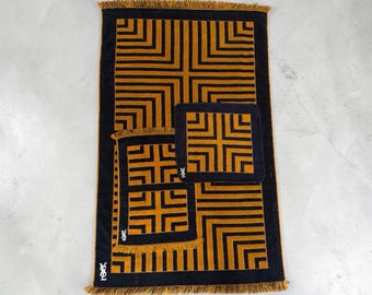 Vtg 70s Yves Saint Laurent YSL Navy Gold Fieldcrest Washcloth Bath Towel Set 3