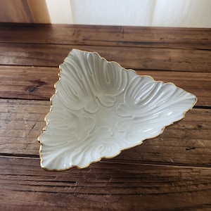 Vintage Lenox Porcelain Triangular Ivory Leaf Gold Trimmed Candy Dish