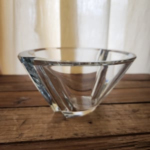 Vintage Waterford Heavy Crystal Geometric Centerpiece Bowl