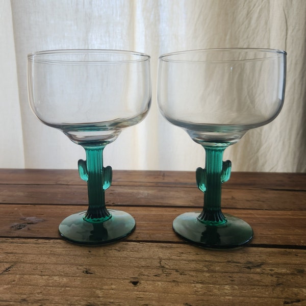 Vintage Set of 2 Libbey Green Cactus Stemmed Margarita Glasses