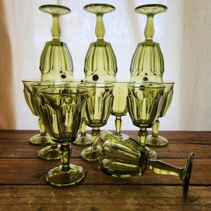 Vintage Set of 12 Westmoreland Colonial agreen Water Goblets
