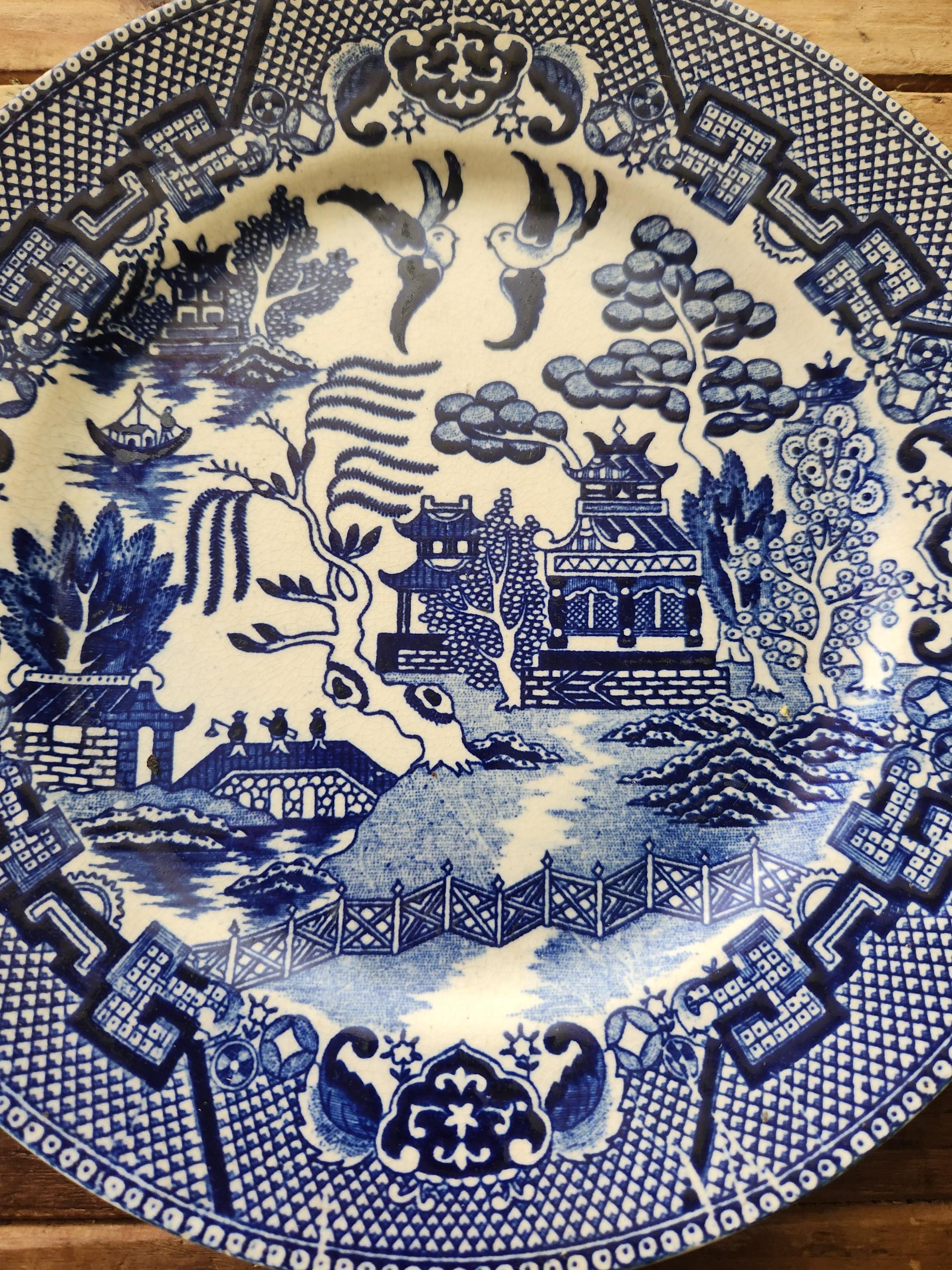 Antique Porcelain Set of 4 Transor Ware Blue Willow Plates, Japan