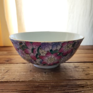 Vintage Porcelain Chinese Floral Gold Trimmed Serving Bowl