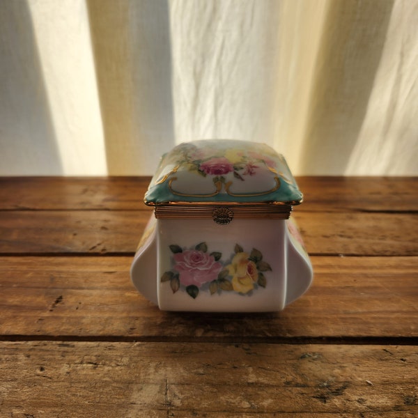 Vintage Porcelain Floral Rose Hinge Lidded Trinket Box