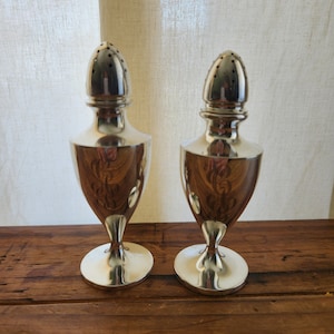 Vintage Set of 2 Sterling Silver Engraved Salt & Pepper Shakers