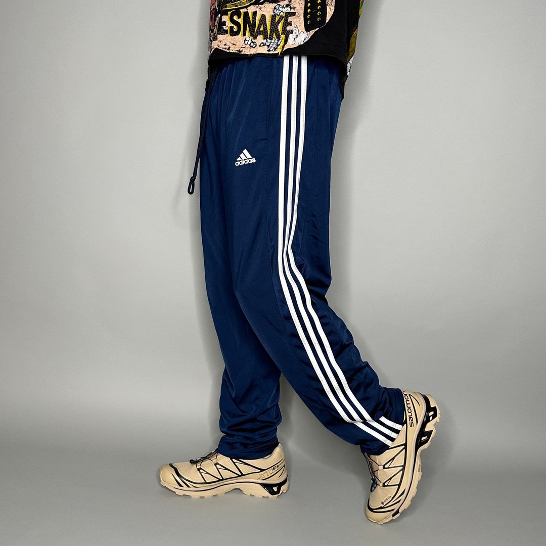 Adidas striped sweatpants hotsell