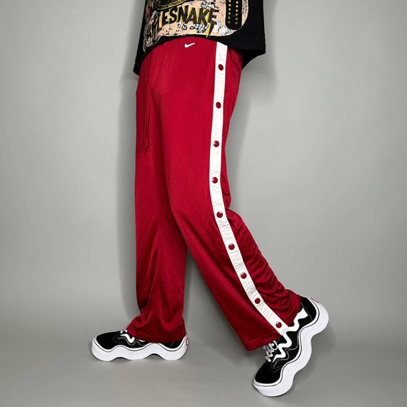 Nike white deals tag red swoosh