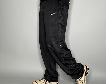 NIKE 90s Nylon pants Small swoosh 黒タグ XL Vintage Nike Trackpant Small Swoosh Logo Black Size XL/34
