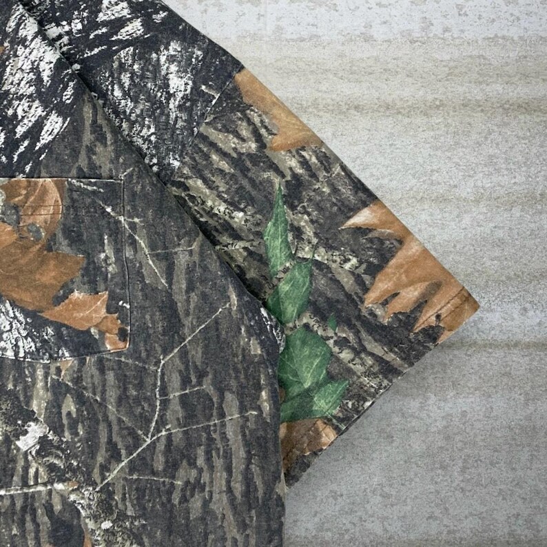Koszula męska w stylu vintage z lat 90. Mossy Oak, myśliwska, moro, bawełniana, z krótkim rękawem, Woodland, rozmiar XL zdjęcie 3