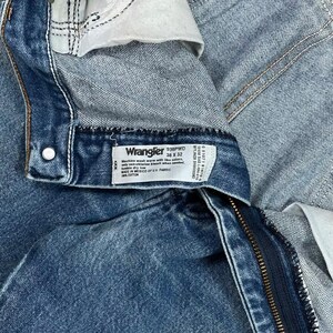 Vintage Y2K Wrangler Jeans 36x32 Straight Fit Medium Wash Arbeitskleidung Denim Bild 4
