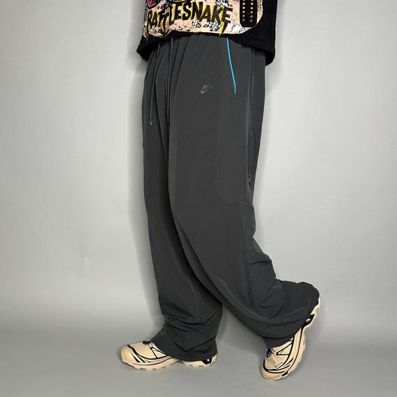 Vintage Y2K Nike Sweatpants Mens 2XL Baggy Wide Leg Grey Light