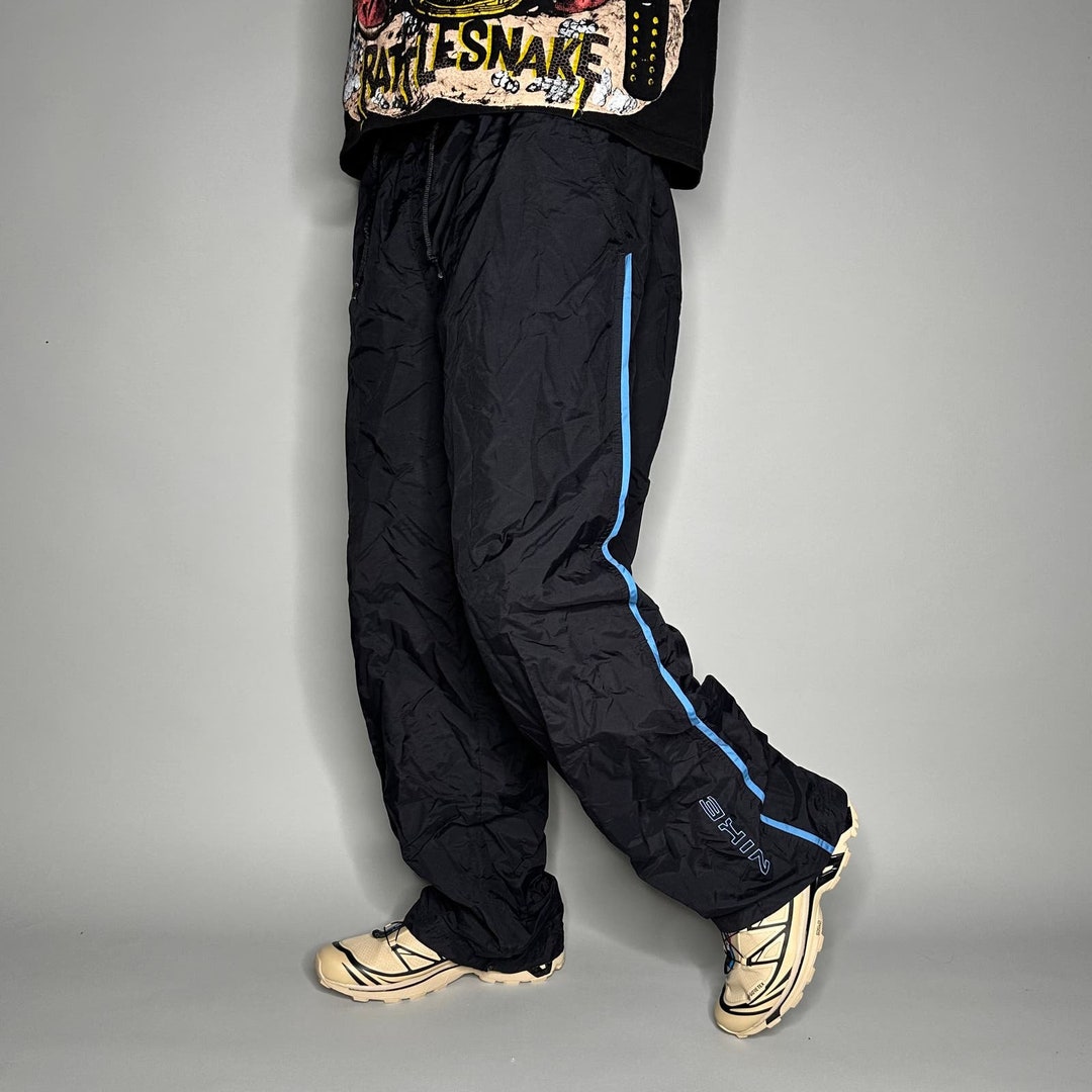 Vintage Nike Track Pants Mens XL Jet Black Nylon Sweatpants Vintage Nike Track Pants Mens XL Jet Black Nylon Sweatpants