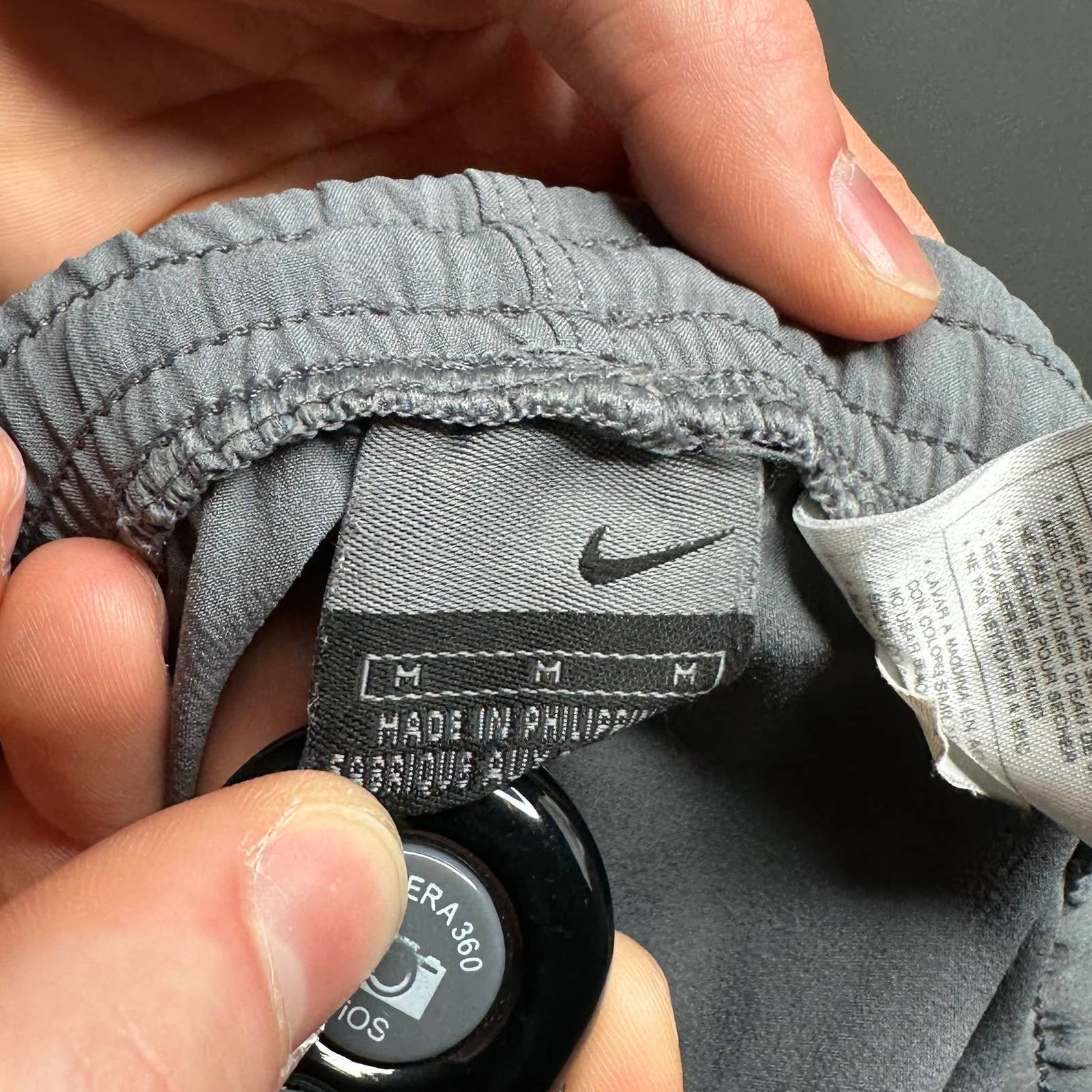Nike vintage deals joggers in grey