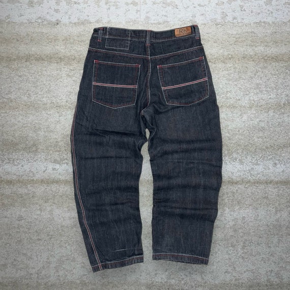 CROWN TAG BAGGY DENIM SHORTS – BlackEyePatch
