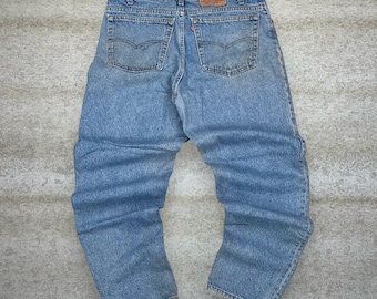 Vintage 80s Levis 550 Jeans 38x32 Relaxed Fit Light Wash Denim Made in USA
