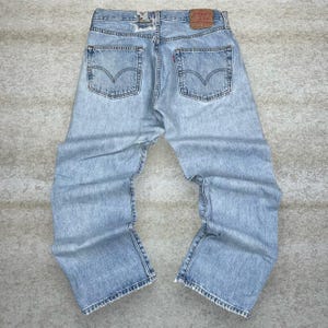 Vintage Levis 501 Jeans 34x30 Regular Straight Leg Fit Light Wash Distressed 90s