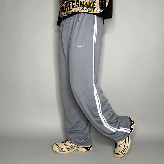 Nike sweatpants light grey Gem