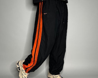 Vintage Nike Track Broek Heren XXL Zwart Polyester Joggingbroek Baggy Wide Leg Oregon State Orange Swoosh Team Tag Mesh Lined jaren '90