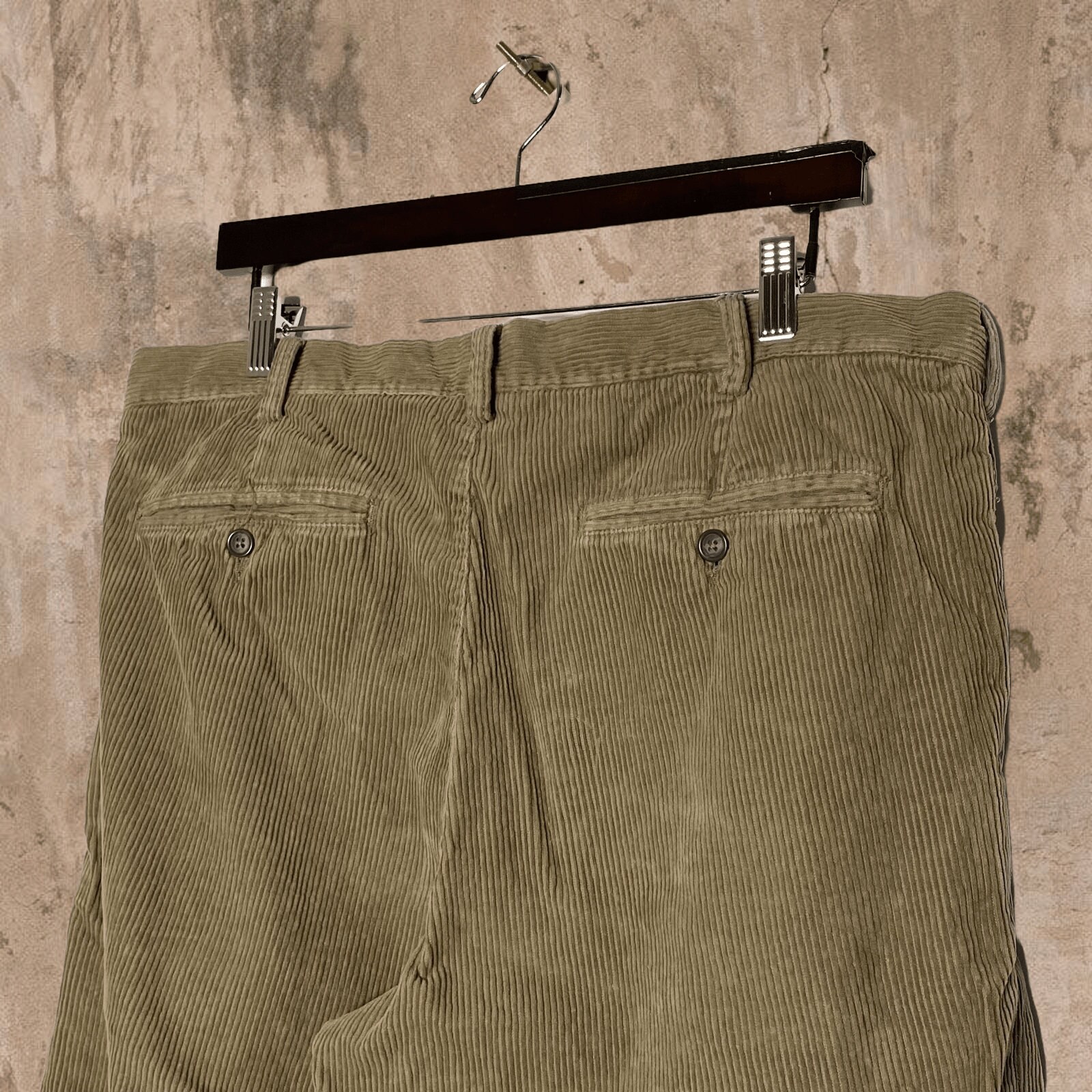 Aggregate more than 70 mens corduroy pants sale best in.eteachers