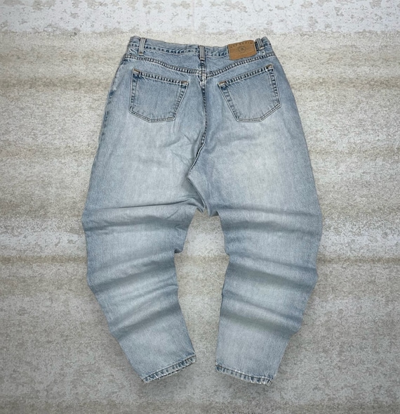 Vintage Gap Jeans 32x30 Reverse Fit Light Wash De… - image 1