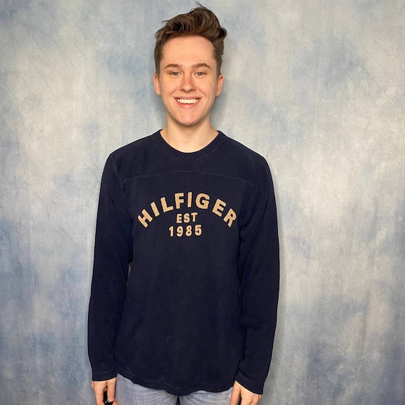 Vintage tommy jeans sweater sale