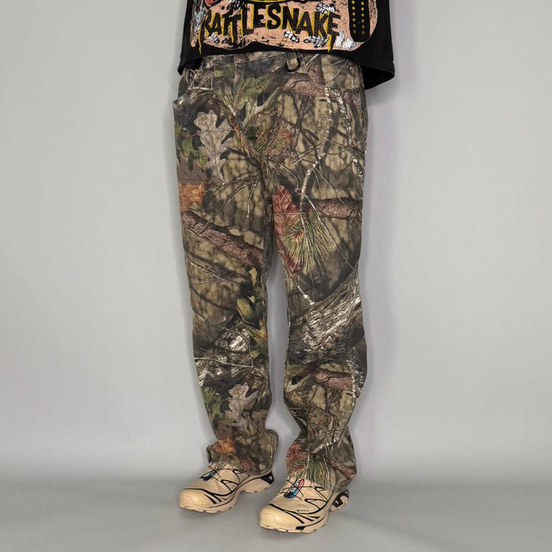 Vintage 90s Mossy Oak Jeans Hunting Camo 38x32 Baggy Wide Leg Woodland image 1