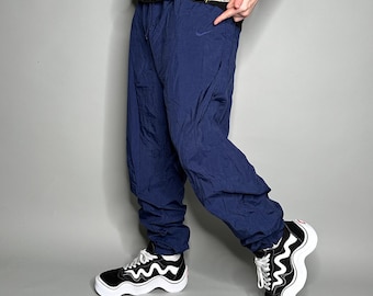 navy blue nike jogging pants