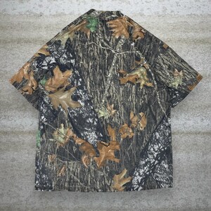 Koszula męska w stylu vintage z lat 90. Mossy Oak, myśliwska, moro, bawełniana, z krótkim rękawem, Woodland, rozmiar XL zdjęcie 2