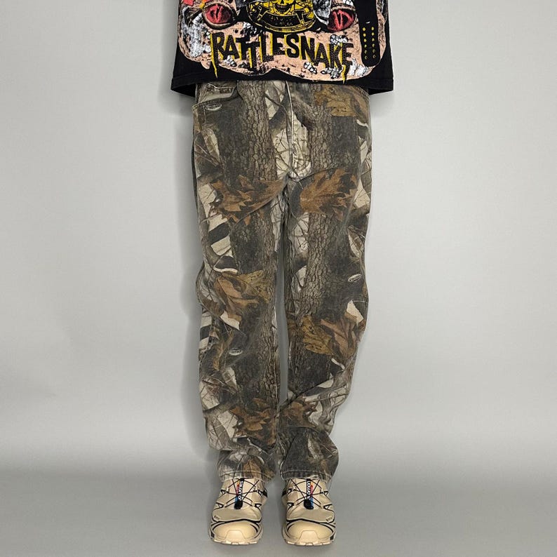 Vintage 90s Wrangler Realtree Camo Jeans 38x32 Baggy Wide Leg Woodland Camo image 2