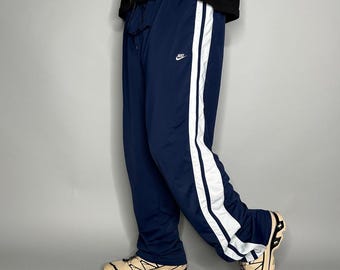 Pantaloni della tuta Nike Y2K vintage da uomo, larghi, blu navy, gamba larga, in poliestere bianco
