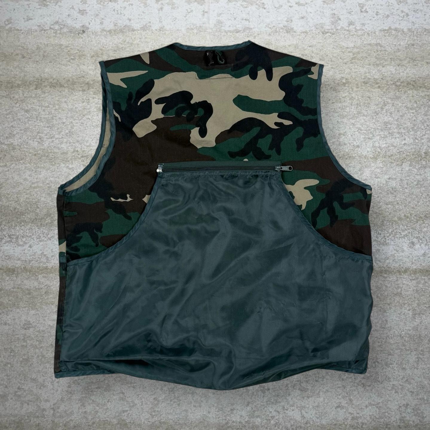 Vintage 90s Avid Outdoor Vest Mens L Hunting Camo Cotton Full Zip 