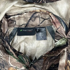 Vintage Realtree Hunting Camo Windbreaker Jacket S Frogg Togg Water Proof Full Zip Woodland 90s image 3