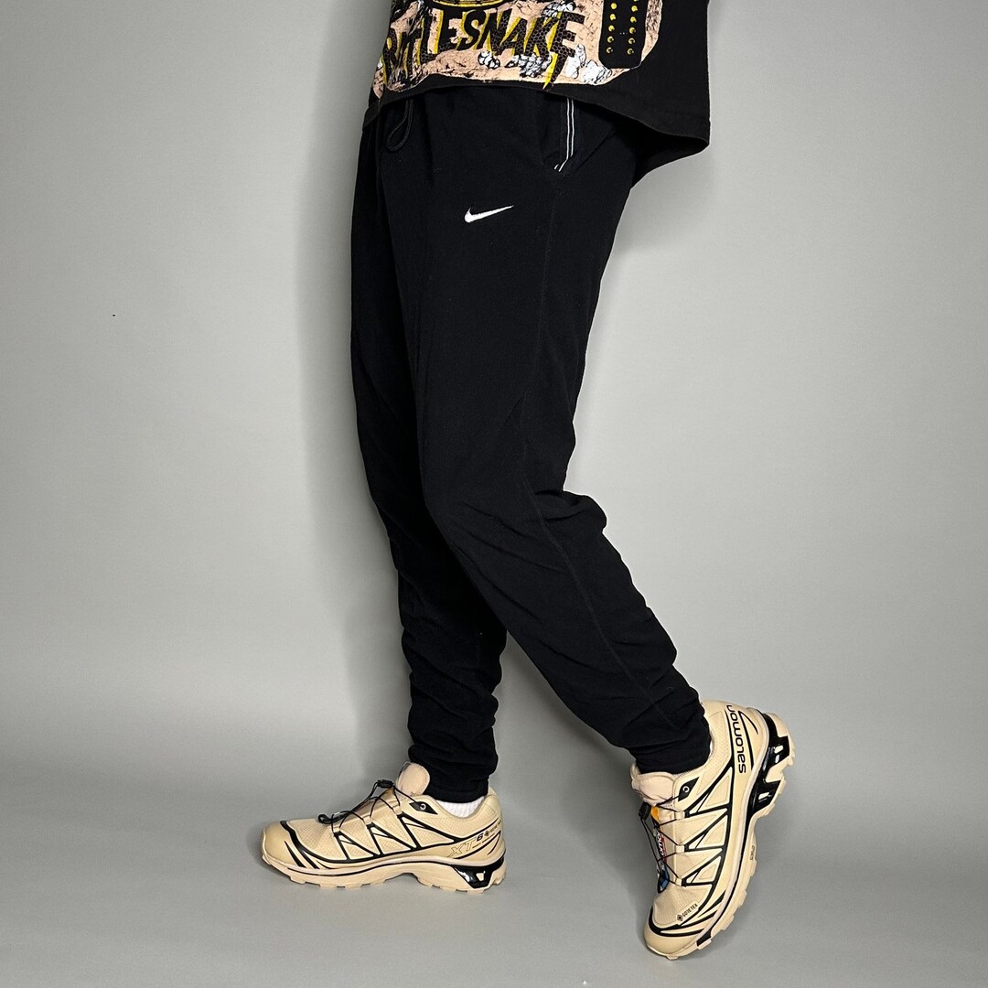Black nike sweatpants joggers best sale