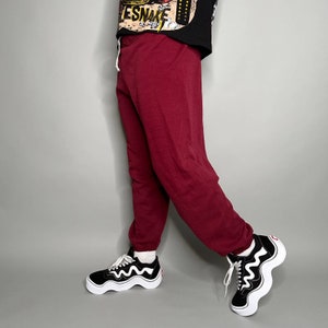 True Vintage Russell Joggers Maroon Red Cotton Sweatpants Gold Tag Thrashed 70s