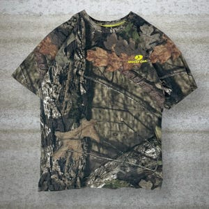 Camisa vintage Mossy Oak Hunting Camo masculina tamanho M, algodão, manga curta, estilo floresta.