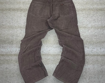 Pantalones de pana vintage de los años 90, corte recto, 38 x 32, color marrón chocolate, con parte delantera plana