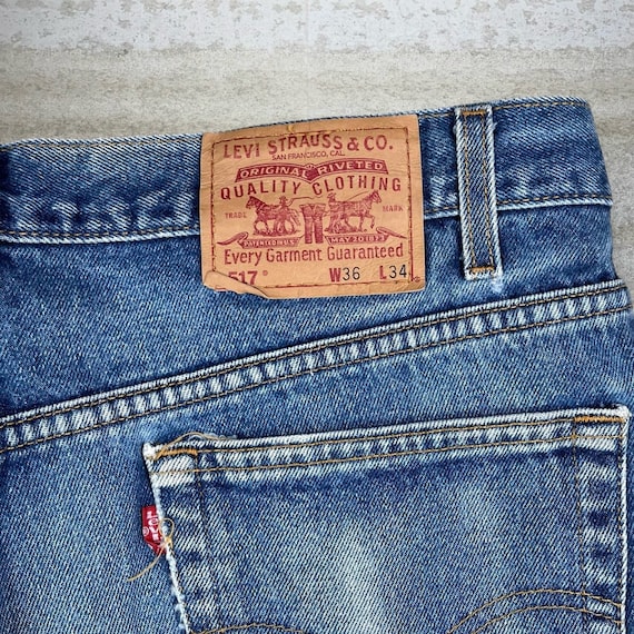 Vintage Levi's 517 Jeans Slim Fit Boot Cut Dark W… - image 4