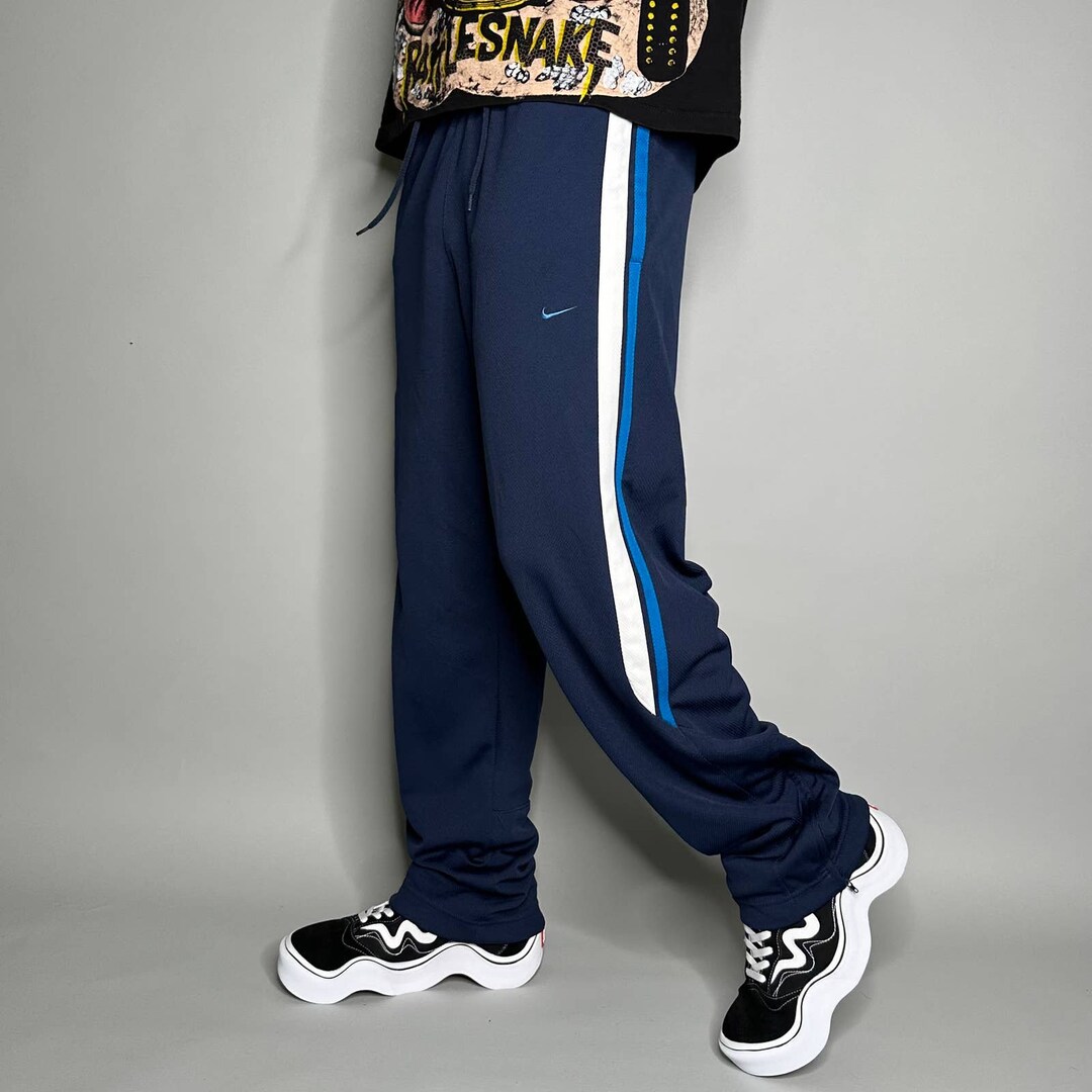 Blue nike sweat pants deals