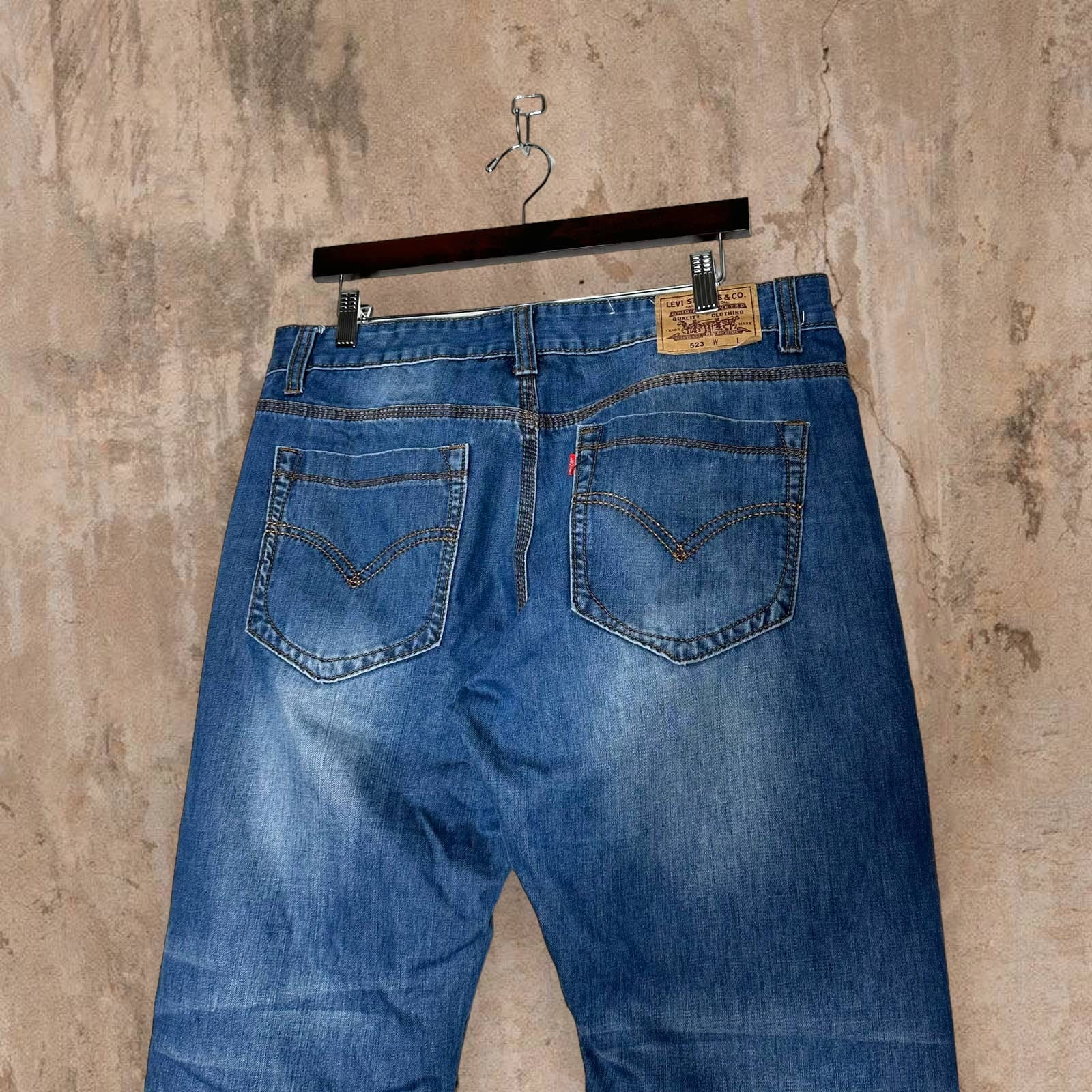 Levi's 2025 523 straight