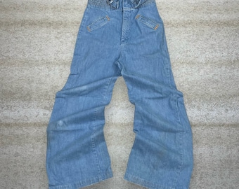 True Vintage Bell Bottoms Jeans 24x25 Flared Fit Light Wash Denim 50s