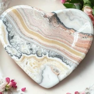 Timeless 4&quot; Heart Shaped Onyx Bowl | Hand crafted in Mexico