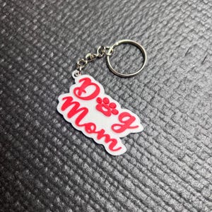 Dog Mom Keychain, Cute Dog Keychain, Puppy Dog, Dog Lover, Dog Keychain, Pet Owner, Cute Puppy, Animal Keychain, Dog Accessory, Dog Gift
