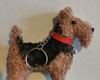 Welsh terrier pluszowy breloczek