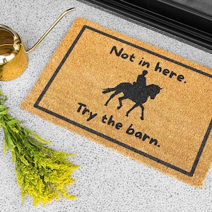 Dressuur Try the Barn Door Mat, deurmat paard, boerderijdecor, decor paardenstal, welkomstmat paard, deurmat ruitersport, welkom dressuur