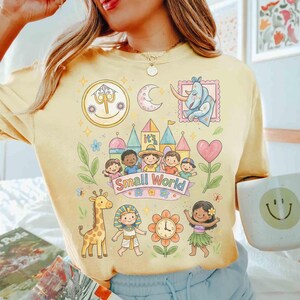 Camiseta de acuarela del parque Fantasyland "It's A Small World", camiseta Disney Dreams Comfort Colors, camiseta para viaje familiar a Disneyland, camiseta de Walt Disney World imagen 4